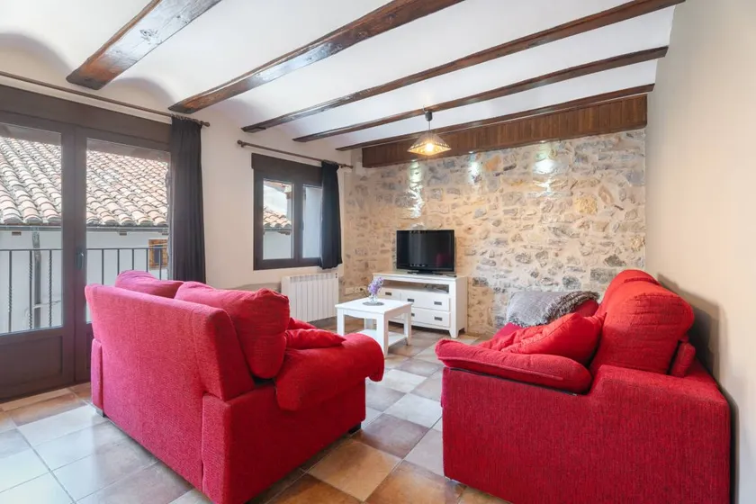 Apartment | Mountain view - Image 1