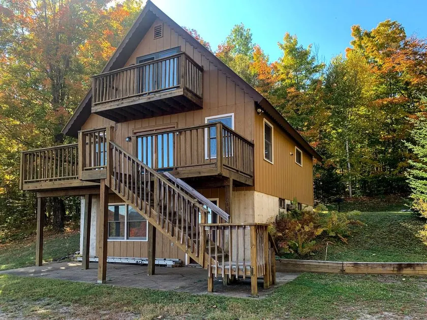Charming Cabin Rental Perfect for an Adirondack Getaway - Image 1