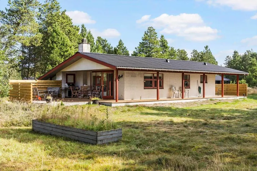 Fully equipped lovely holiday home with barbecue & terrace | Dogs allowed - Image 1