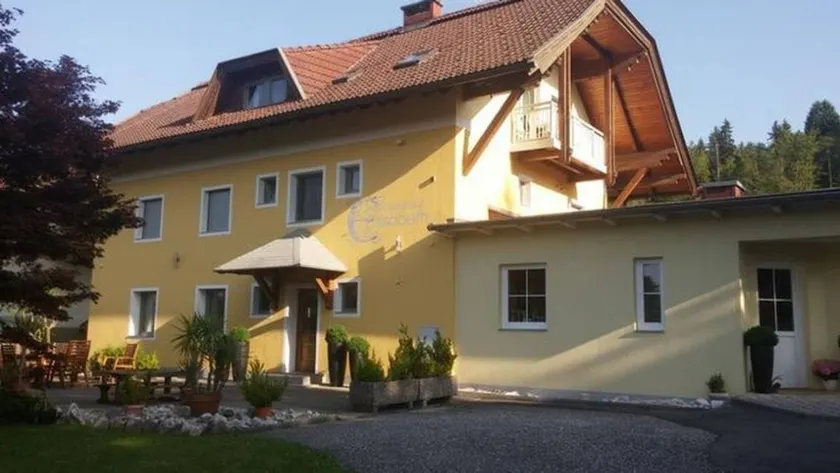 Children-friendly apartment with barbeque & garden | Perfect for remote work - Image 1