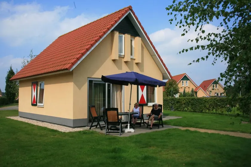 Comfortable Holiday Home With Microwave Surrounded by Nature - Image 1