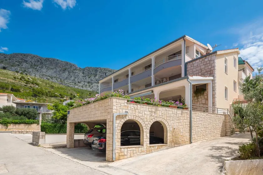 Pleasant flat with terrace & garden | Sea view | Next to the beach - Image 1