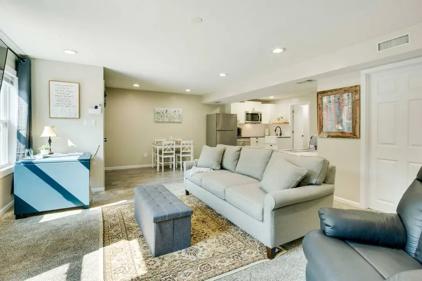 Missouri Studio Getaway Close to Parks and Hiking - Image 1