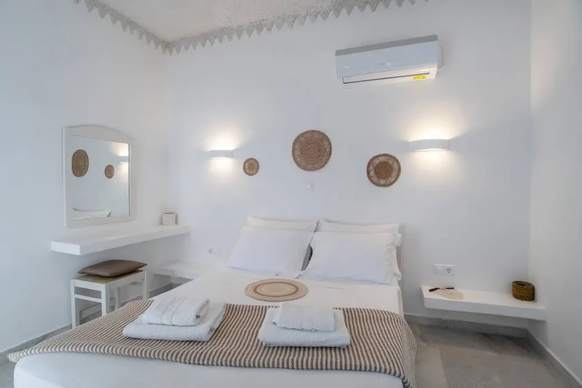 Cozy Double Room on the 1st Floor - Image 1