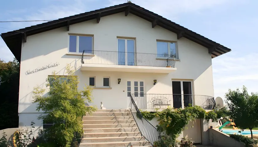 Bed & Breakfast mit Pool, Garten und Terrasse | Gartenblick | Ideal für Homeoffice - Image 1