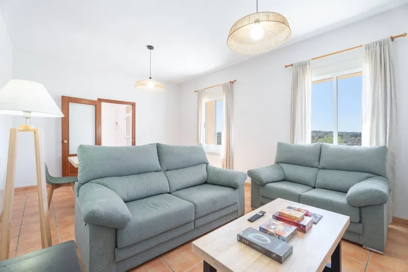 House with terrace, garden & barbecue | Mountain view - Image 1