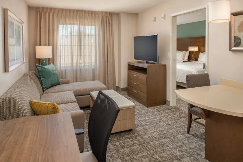 1 Bedroom Suite 2 Queen - Image 1