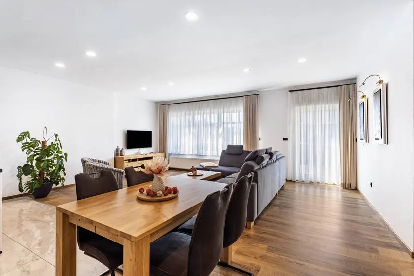 Fully equipped wonderful holiday apartment with terrace, garden & barbecue | Mountain view - Image 1
