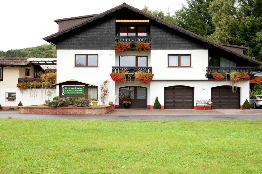 Boutique Apartment With Balcony - Image 1