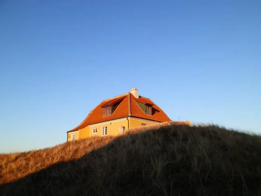 Holiday home with garden & terrace | Sea view - Image 1