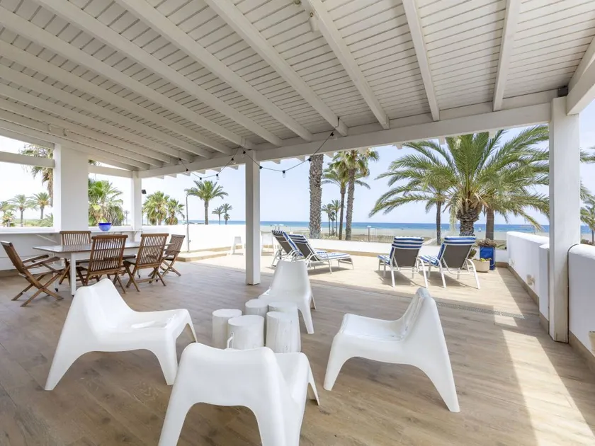 Holiday home with garden, terrace & barbecue | Sea view - Image 1