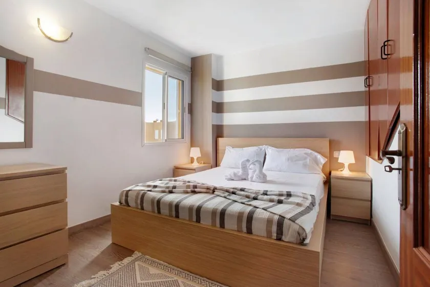 Tolles Apartment mit Terrasse, Pool und schnellem Internet | Ideal für Homeoffice - Image 1