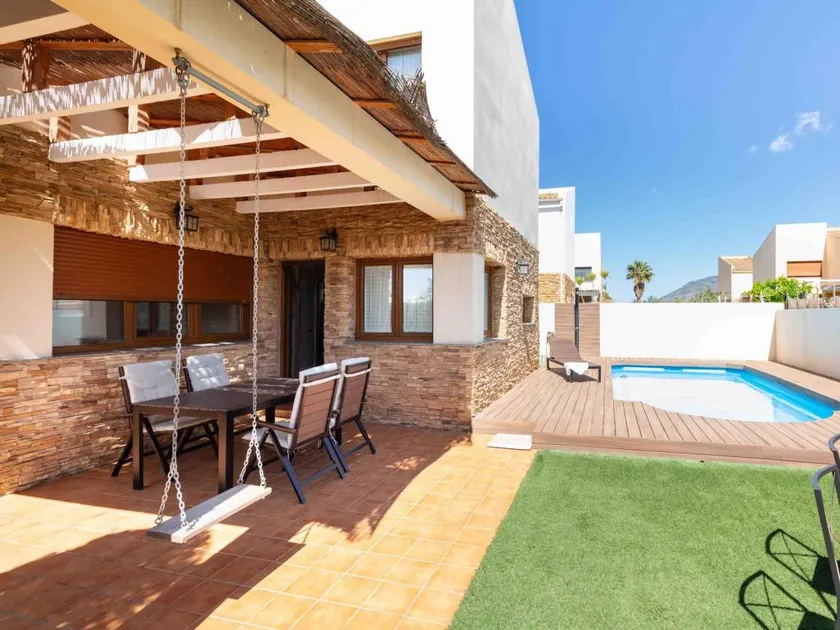 Fully equipped cottage with BBQ, terrace & private pool | Mountain view - Image 1