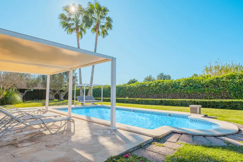 Fully equipped charming finca with garden, terrace & private pool | Mountain view | Dogs allowed - Image 1