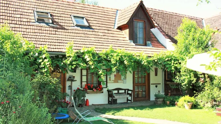 Children-friendly lovely house with garden, BBQ & terrace | Garden view | Pet-friendly - Image 1