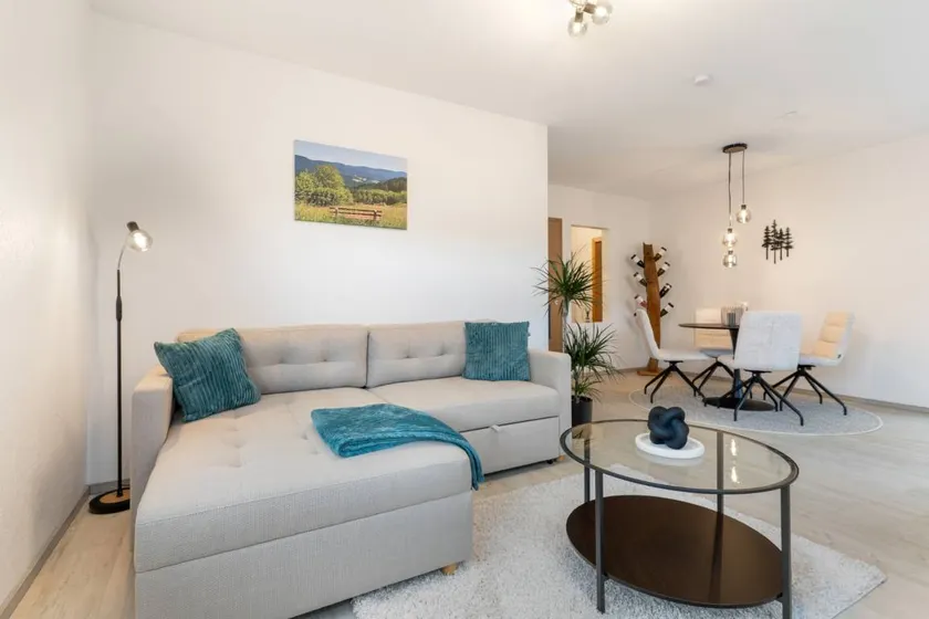 Apartment with terrace, garden & BBQ | Garden view - Image 1