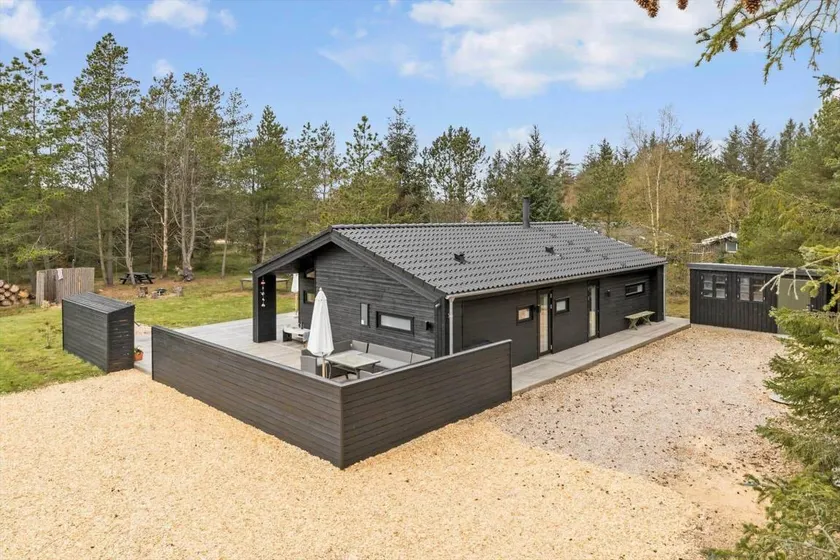 Fully equipped house with barbeque & terrace | Next to the beach | Pets allowed - Image 1