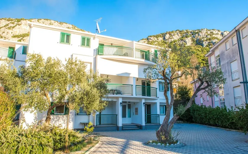 Holiday apartment with 2 rooms for 5 persons - Image 1