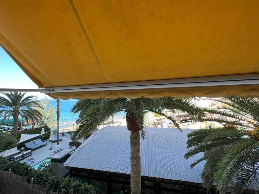 Appartement avec internet haut débit | Vue mer - Image 1