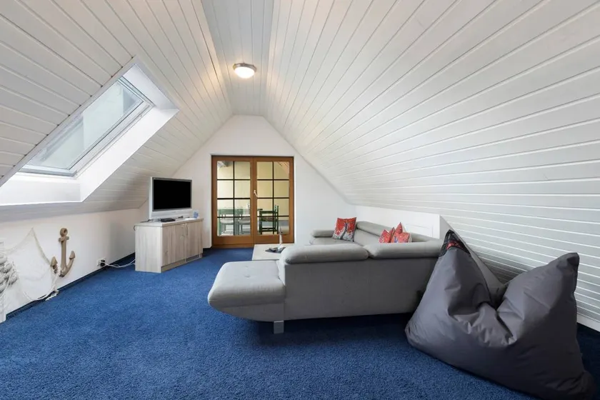 Apartment 'Untersee' with Lake View, Private Terrace and Wi-Fi - Image 1