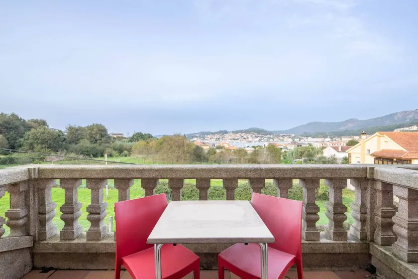 Children-friendly beautiful apartment with BBQ, fast internet & garden | Sea view | Close to the beach - Image 1