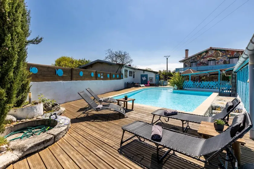 Family-friendly cottage with pool, terrace & garden | Garden view - Image 1