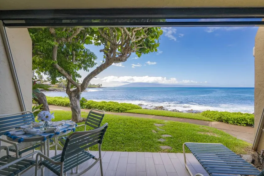 Napili Point A6 Cozy Oceanfront 1BR Retreat - Image 1