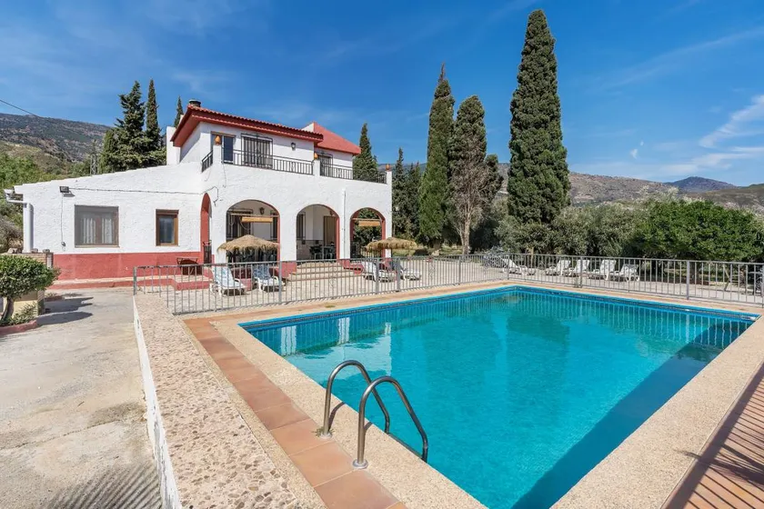 Country House 'Ana - Cortijo Puerta' with Private Pool, Wi-Fi and Air Conditioning - Image 1
