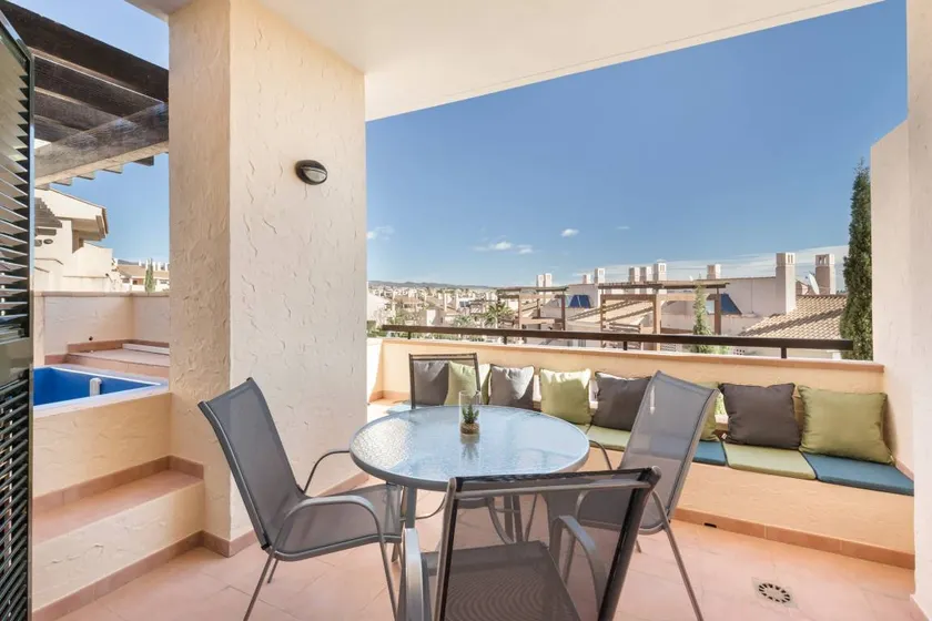Flat with fast internet, pool & terrace | Mountain view - Image 1