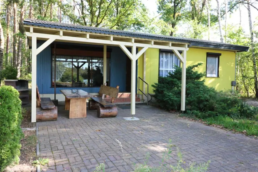Child-friendly nice holiday home with terrace, barbecue & sauna | Beach nearby - Image 1