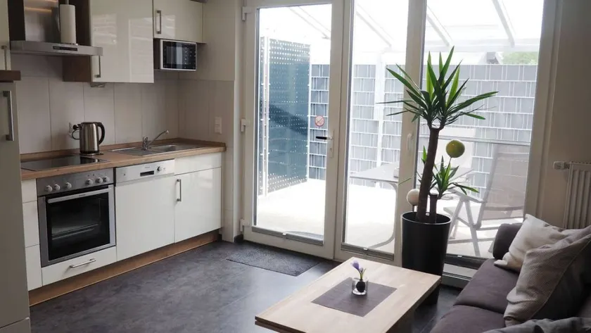 Fully equipped beautiful holiday apartment with terrace, garden & barbeque | Garden view | Beach nearby | Good for workation | Pets allowed - Image 1