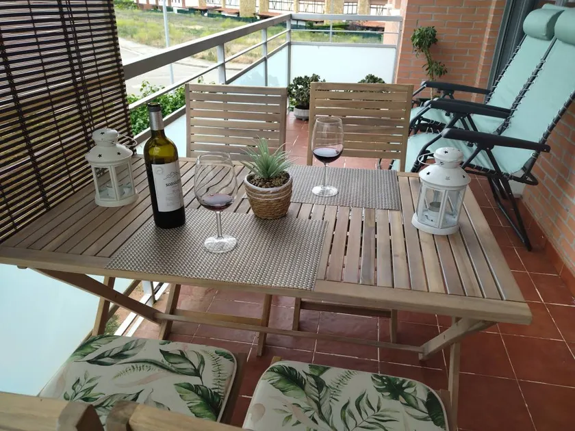 Ferienwohnung mit Garten und Pool | Panoramablick - Image 1