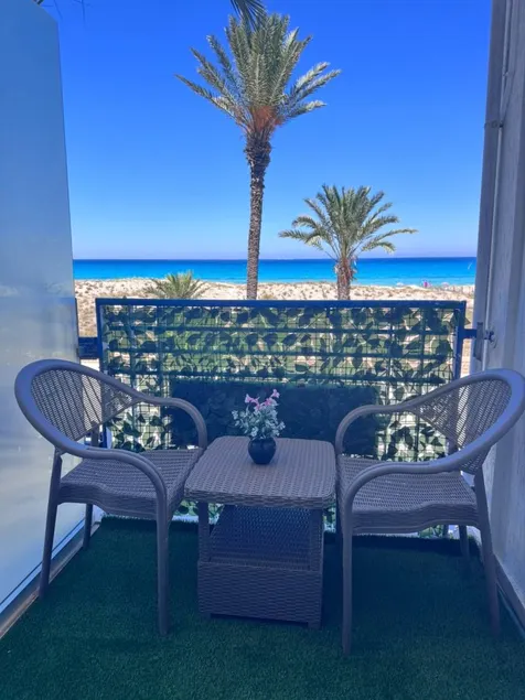 Apartment sea view - Image 1