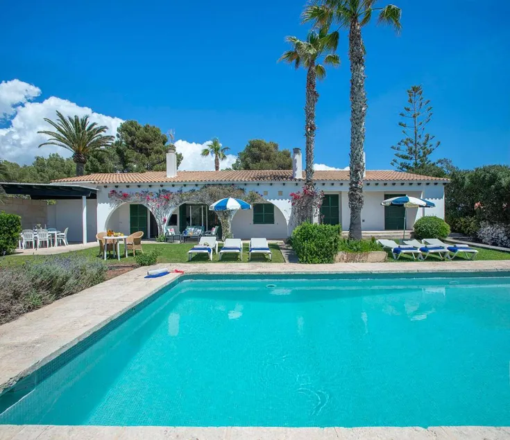 Voll ausgestattete schöne Villa mit Garten und Grill - Image 1
