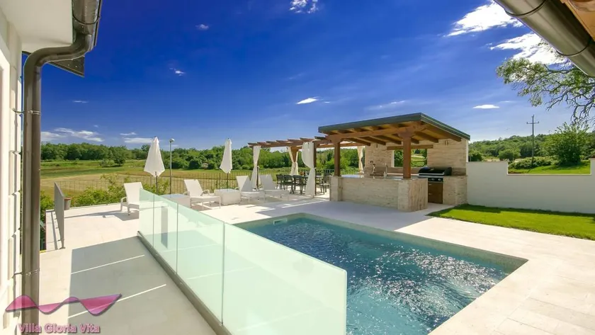 Villa mit privatem Pool, Terrasse und Grill - Image 1