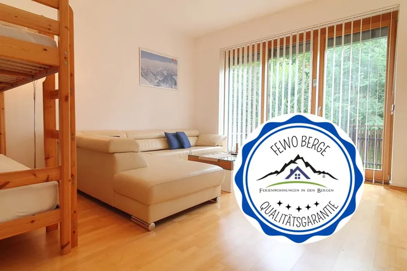 Family-friendly holiday apartment with garden | Mountain view - Image 1