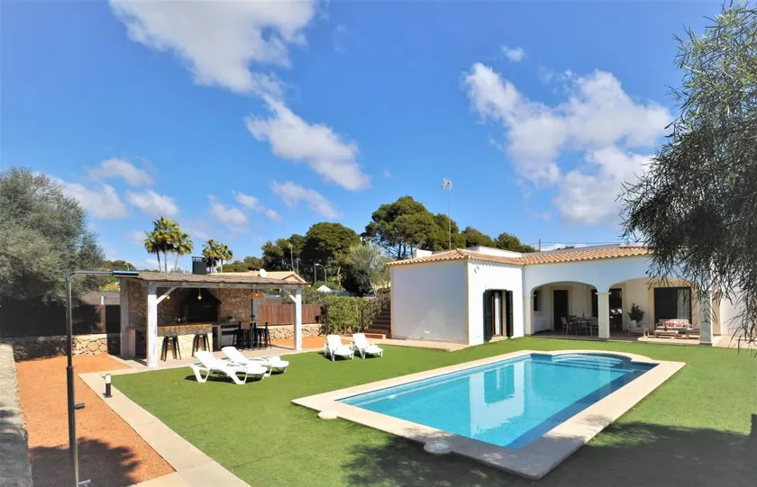 Villa 'Monica' with Private Pool, Wi-Fi and Air Conditioning - Image 1