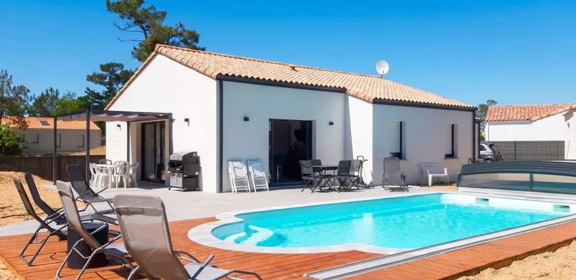 Villa with private pool in Saint-Jean-de-Monts - Image 1
