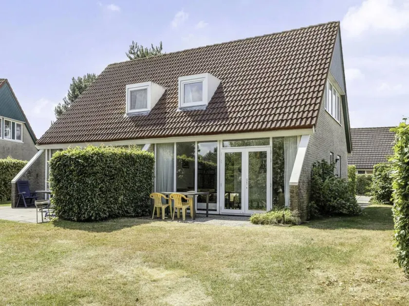 Family-friendly holiday home with terrace, heated pool & garden | Nature view | Pets are welcome - Image 1
