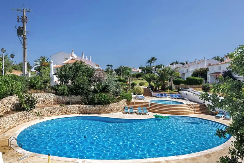 Agréable maison de vacances avec jardin, barbecue et terrasse - Image 1
