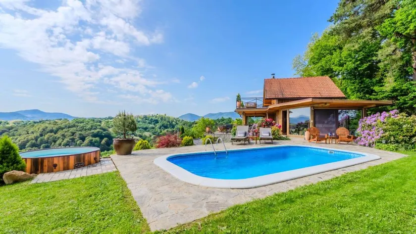 Casa con barbacoa, jardín y sauna - Image 1