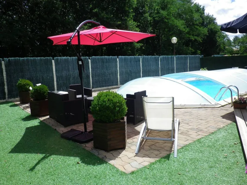Villa mit Terrasse, Grill und Garten | Gartenblick - Image 1