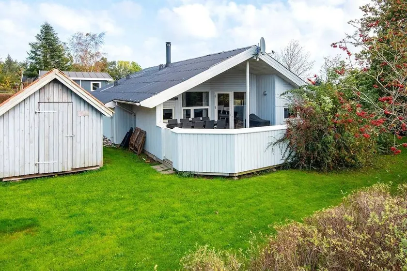 Fully equipped charming house with sauna, garden & BBQ | Pets are welcome - Image 1