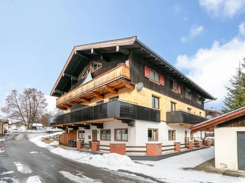 Apartamento con terraza - Image 1