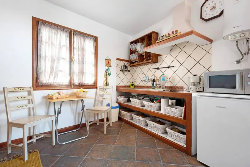 Children-friendly beautiful apartment with terrace & barbecue | Sea view - Image 1
