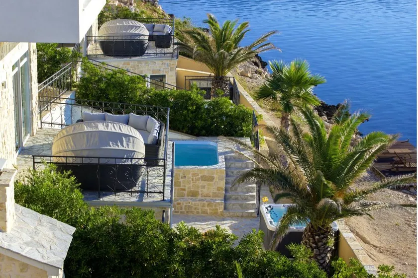 Villa with terrace, pool & BBQ | Water view - Image 1