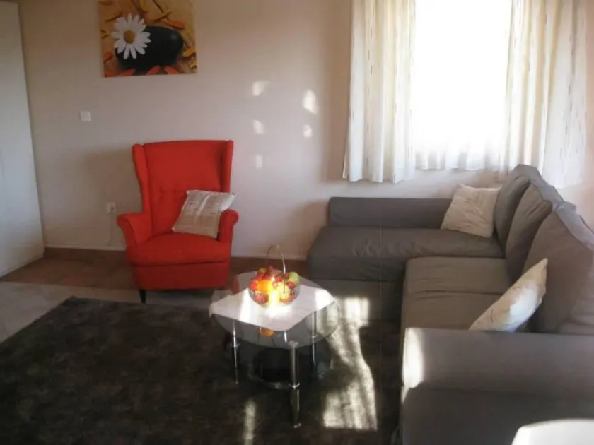 Moderne Wohnung in der Nähe des Zentrums - Image 1