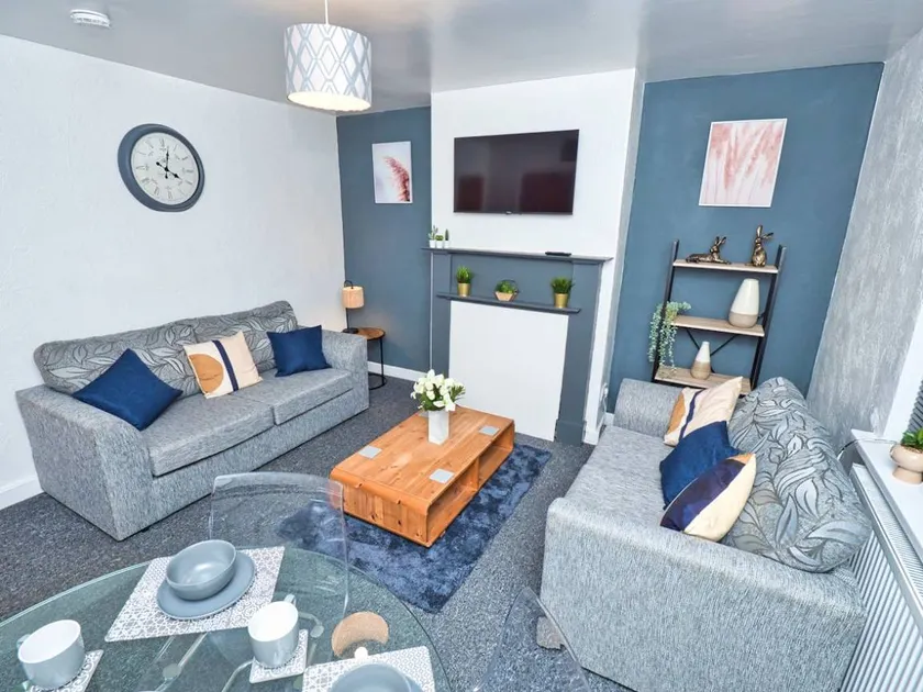 Holiday home with 5 rooms for 10 persons - Image 1
