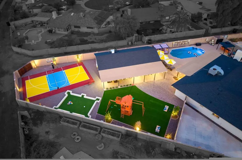 Heatwave Hideaway - Pool - Pickleball - Games - Image 1