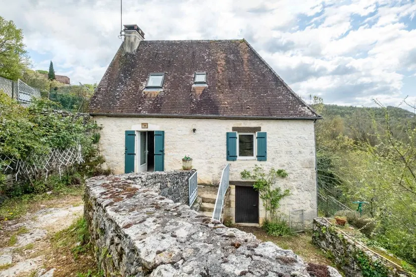 Magnífica casa rural apropiada para familias con terraza, barbacoa y jardín | Vistas a la montaña | Se admiten mascotas - Image 1